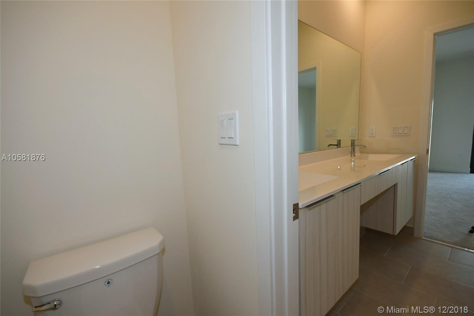 Urbana - Residential Lease