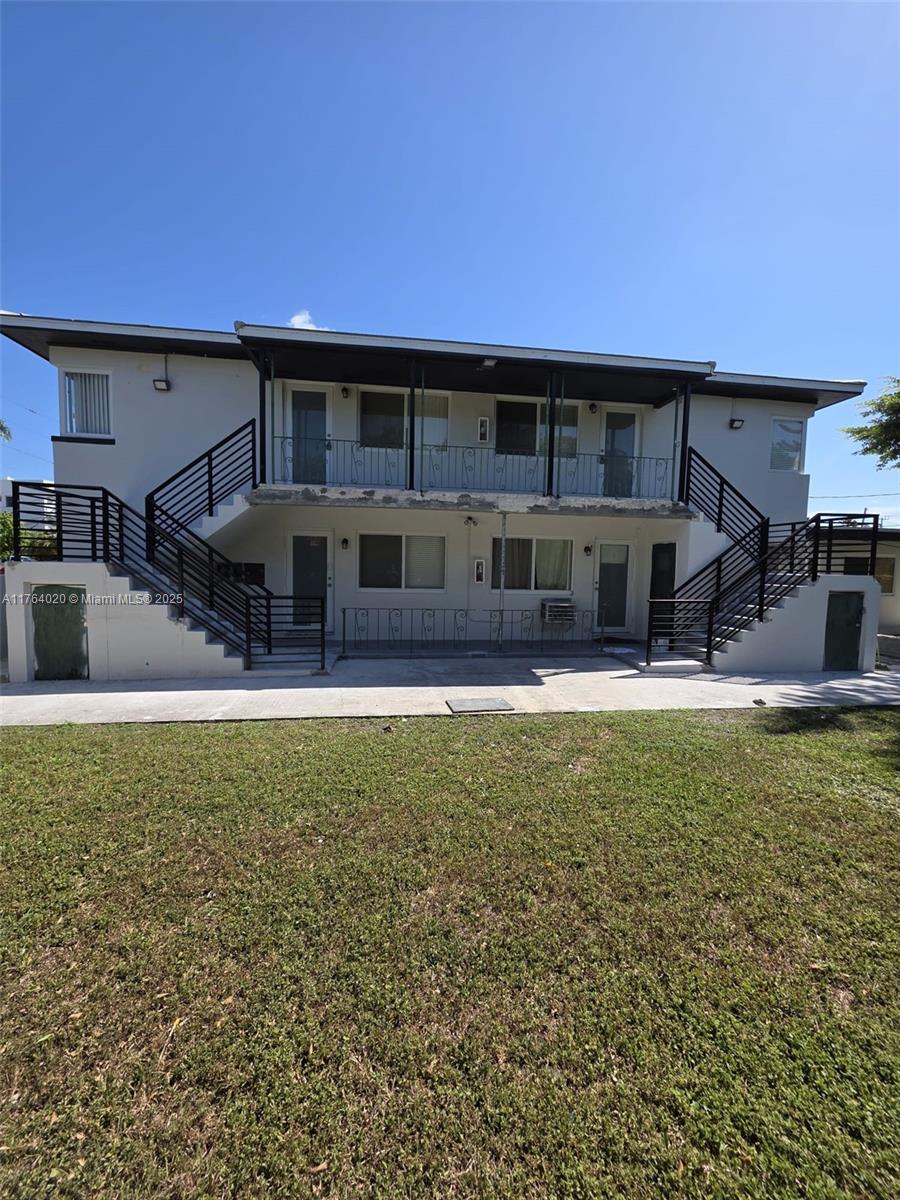 2140 Biarritz Dr 4, Miami Beach, Miami-Dade County, Florida - 1 Bedrooms  
1 Bathrooms - 