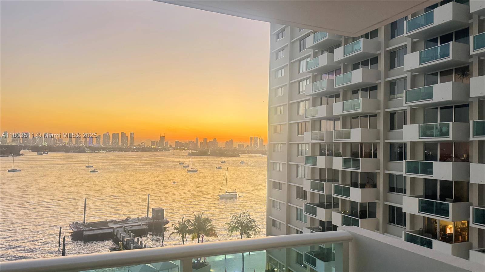 MIRADOR 1200 CONDO - Residential