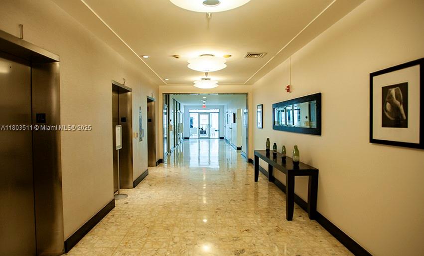 MIRADOR 1200 CONDO - Residential