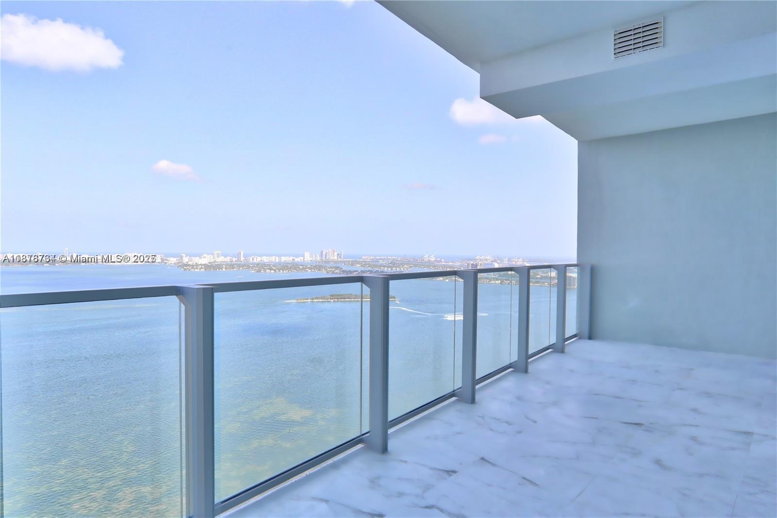 Biscayne Beach – 2BD + Den / 3BA. Direct ocean and bay views from every room, featuring 10ft ceilings, floor-to-ceiling glass, Miele appliances, and an oversized 214 sqft terrace. Luxury amenities include 2 pools, cabanas, beach club, gym, spa, tennis, volleyball, dog park, security and concierge. Currently tenant-occupied until October 31.