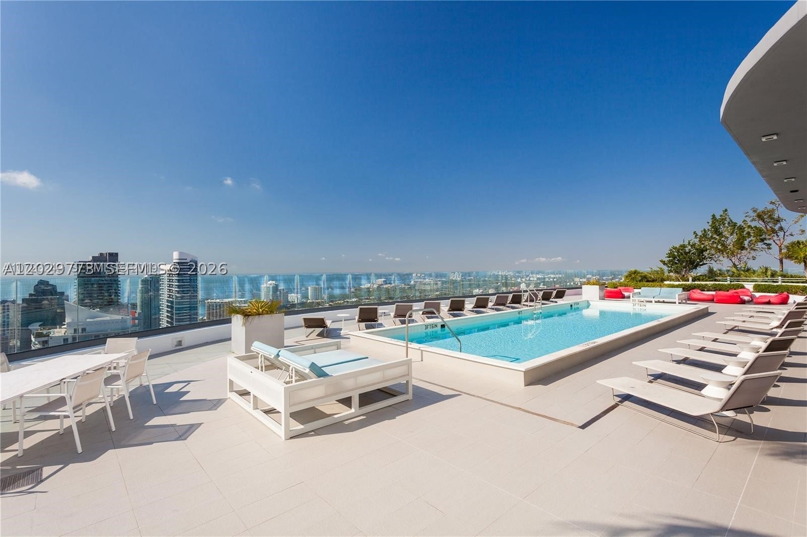 55 SW 9th St 3409