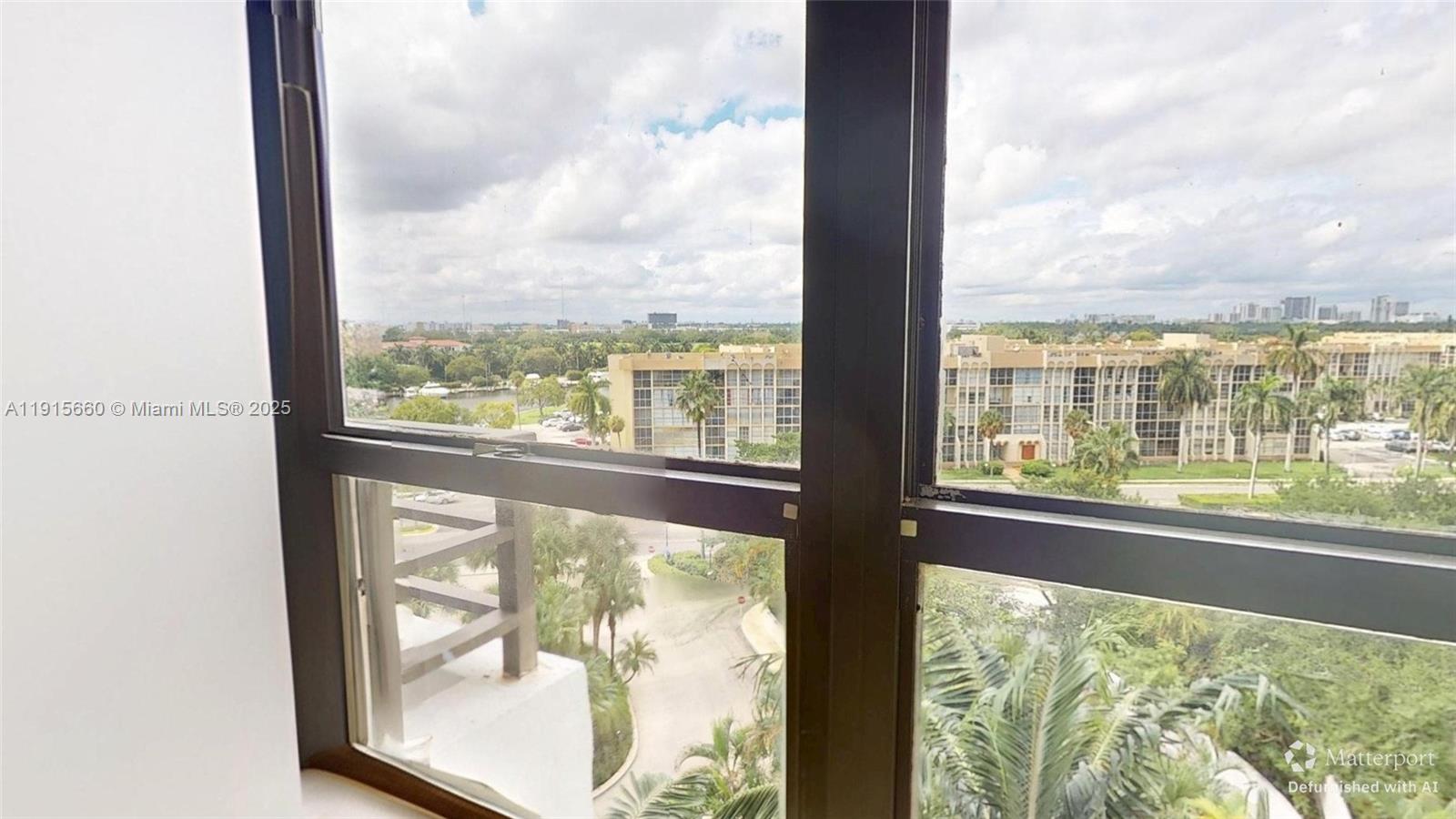 OLYMPUS CONDO - Residential