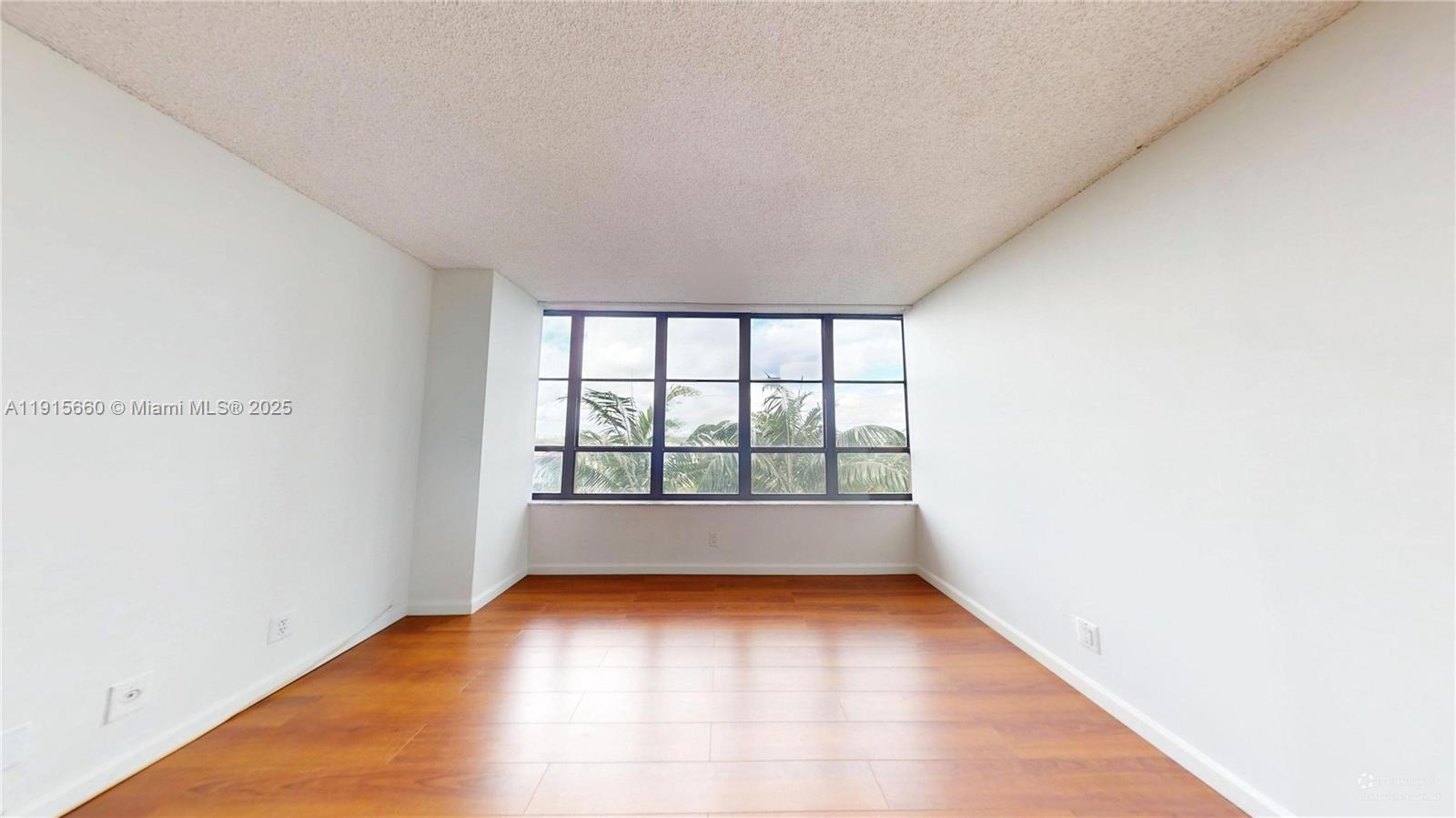 OLYMPUS CONDO - Residential