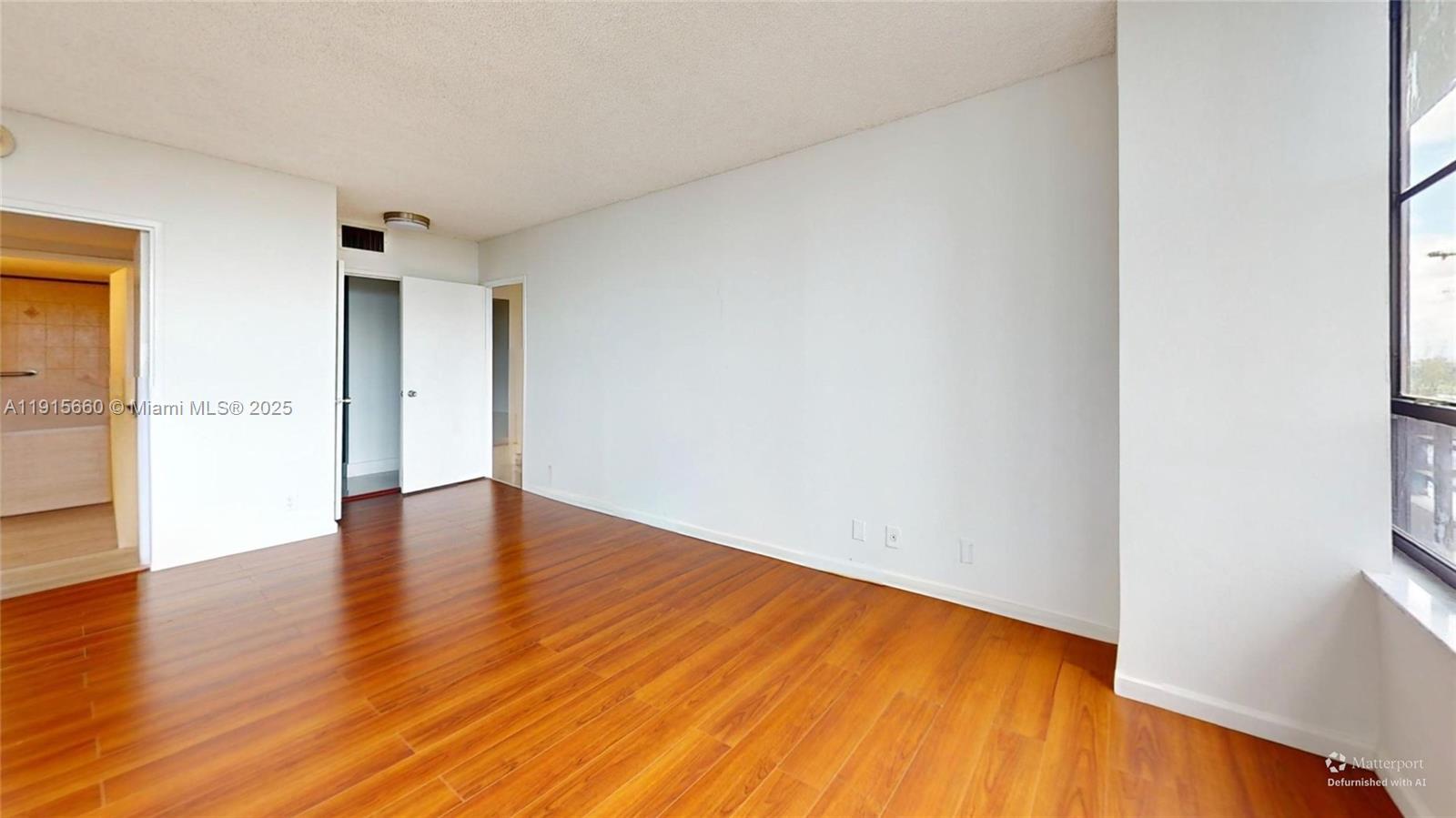 OLYMPUS CONDO - Residential