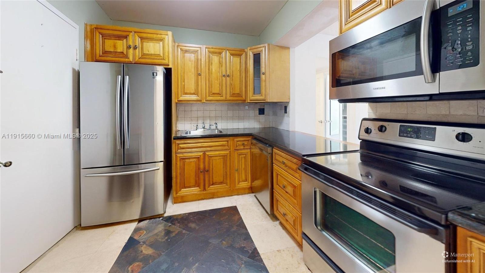 OLYMPUS CONDO - Residential