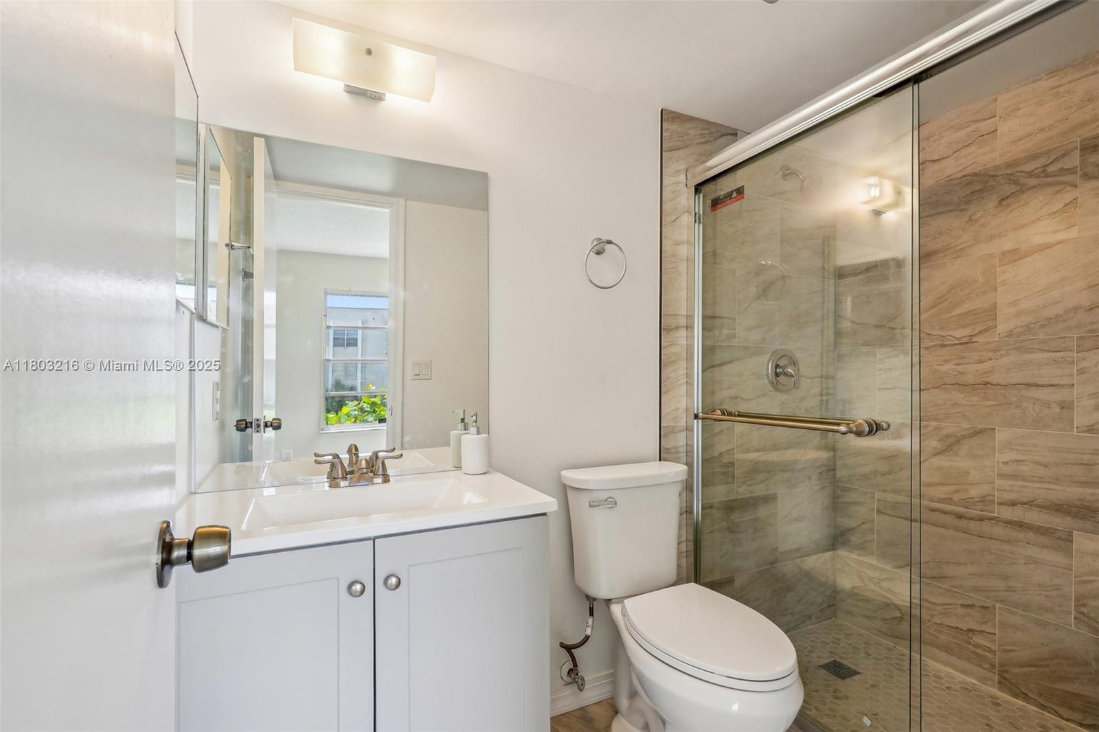 LAS VISTAS P-R IN INVERRA - Residential