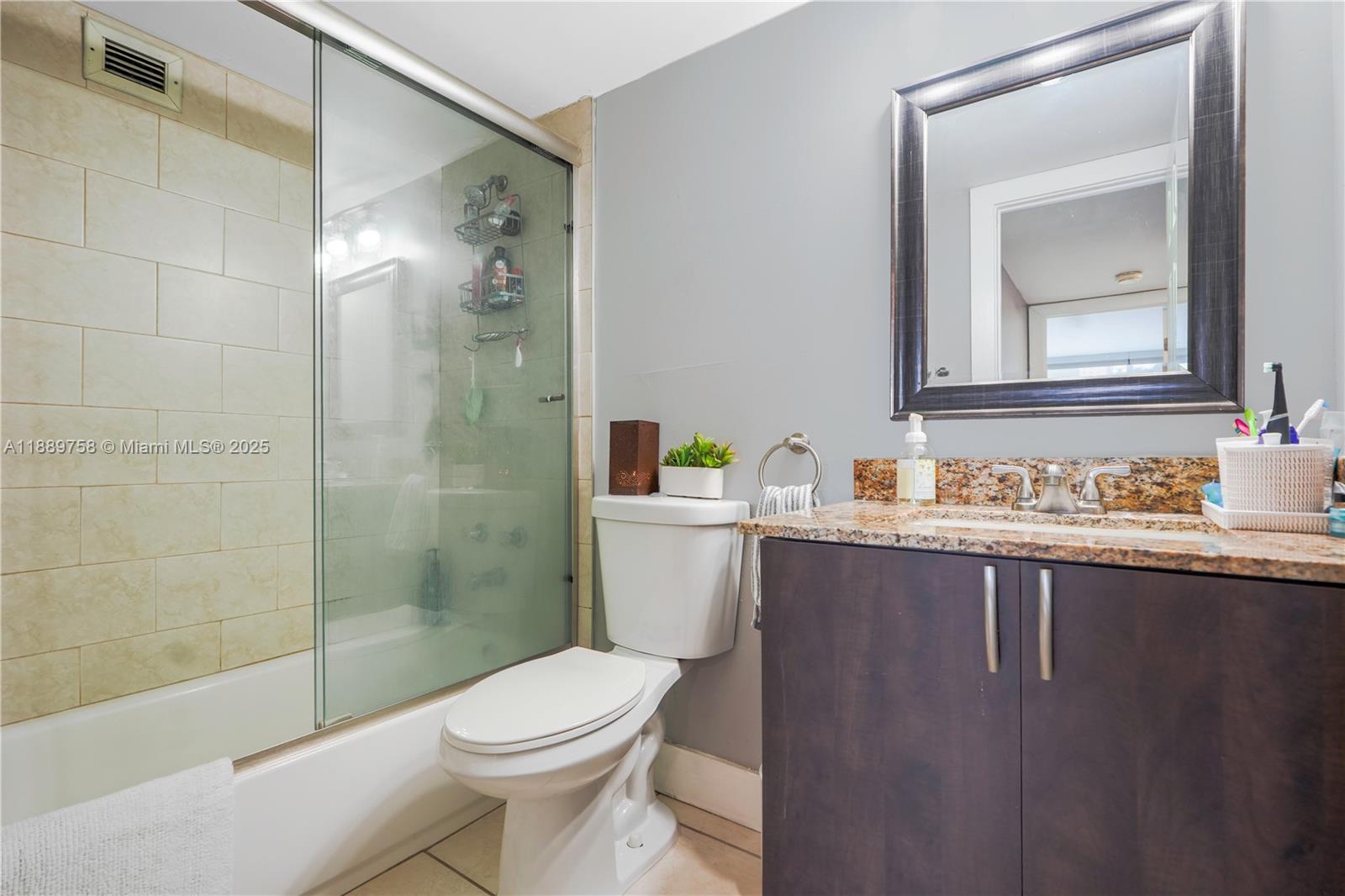 200 LESLIE CONDO - Residential Lease