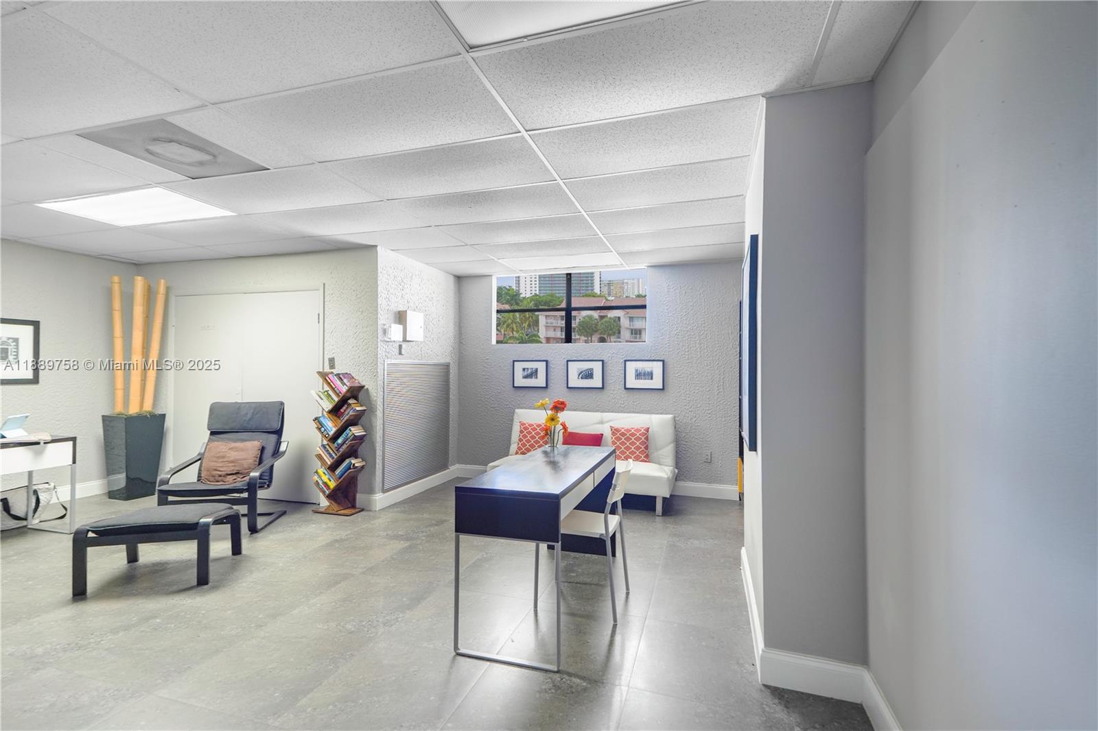 200 LESLIE CONDO - Residential Lease