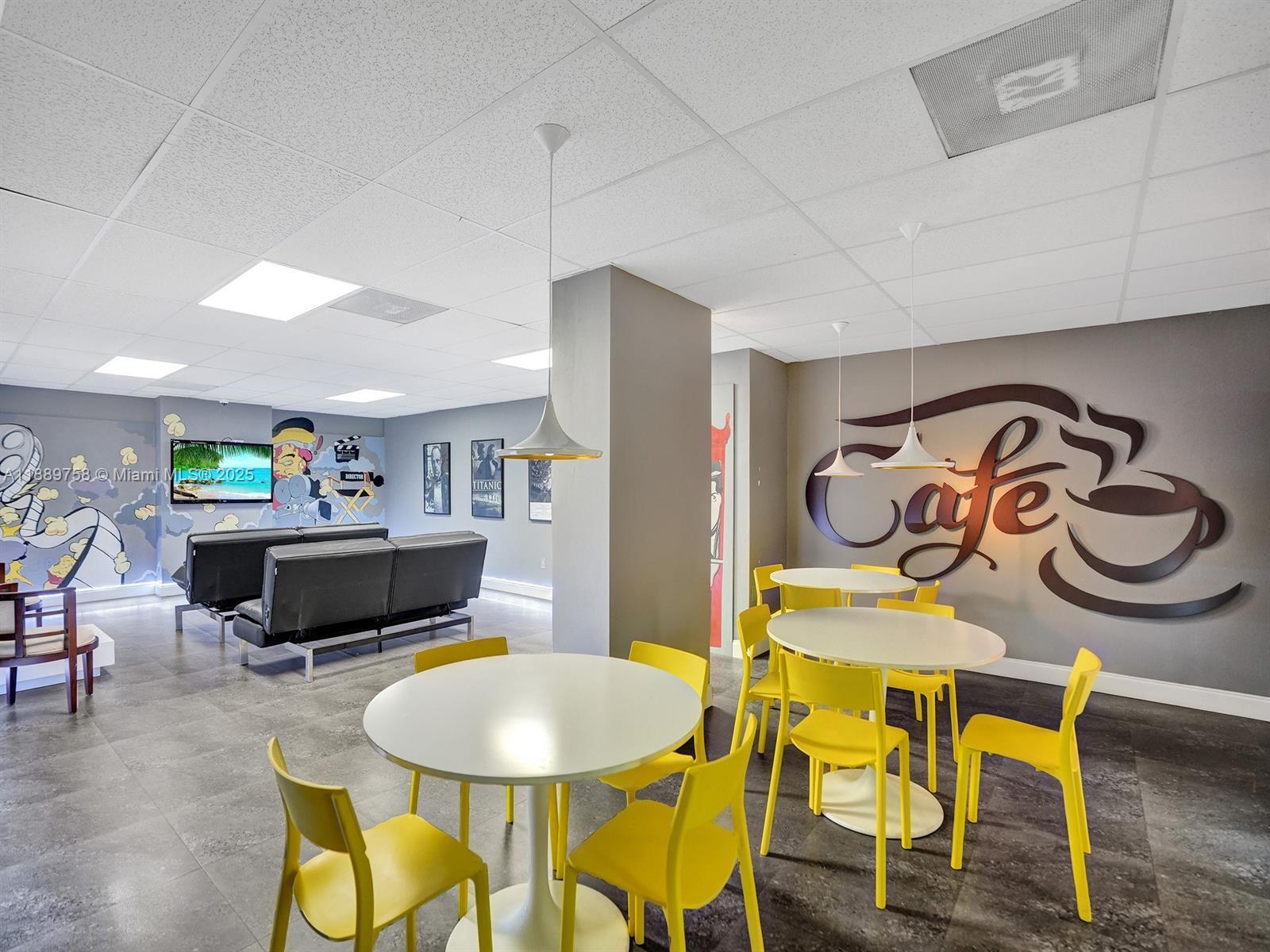 200 LESLIE CONDO - Residential Lease