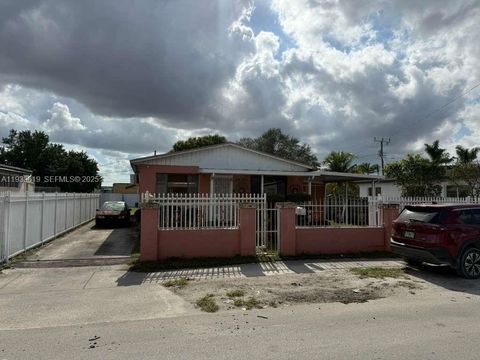 3270 NW 132nd Ter Opa Locka FL 33054