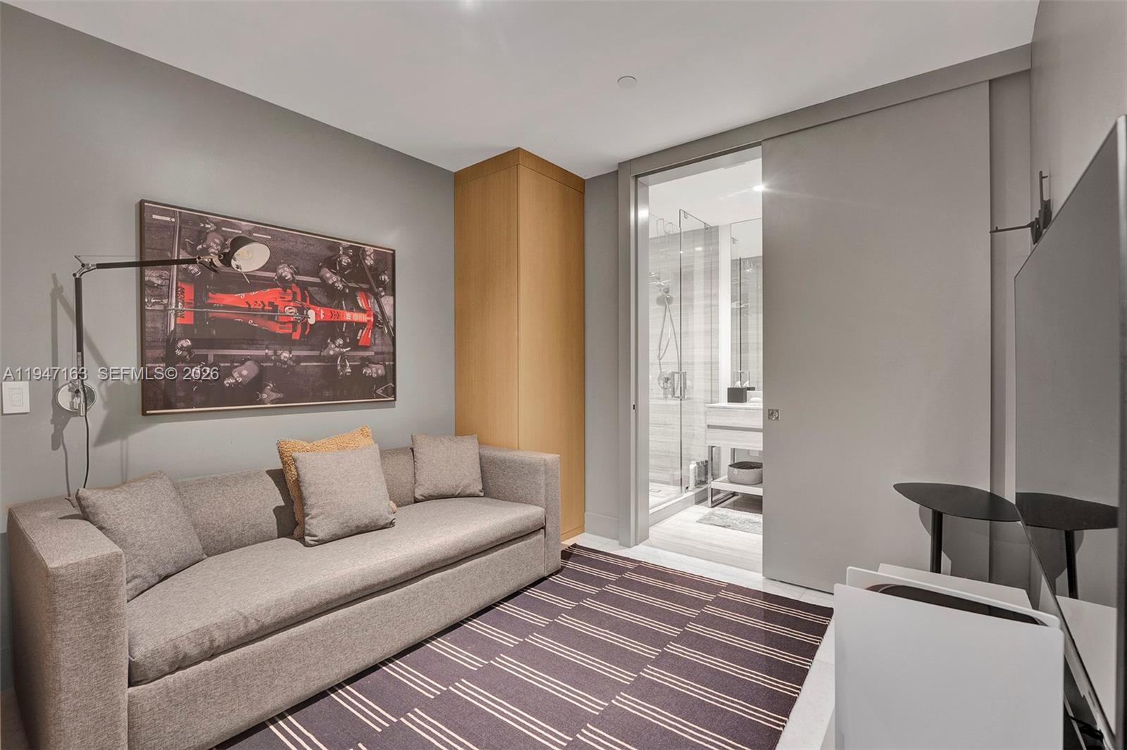 18975 COLLINS CONDO - Residential