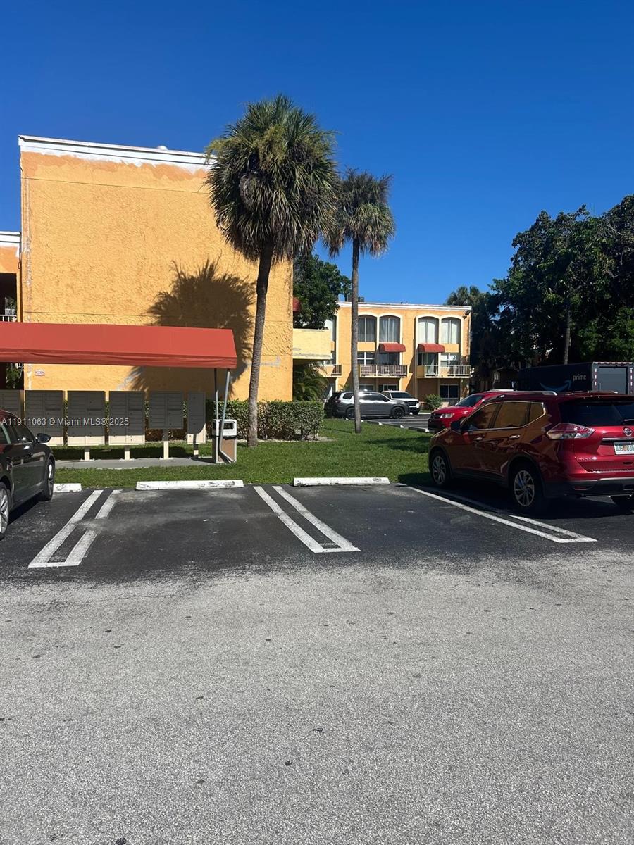 17901 NW 68th Ave T207