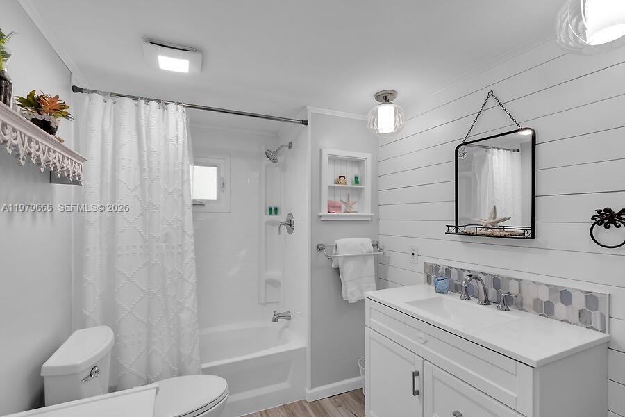 HARBOR ISLE SEC A - Residential