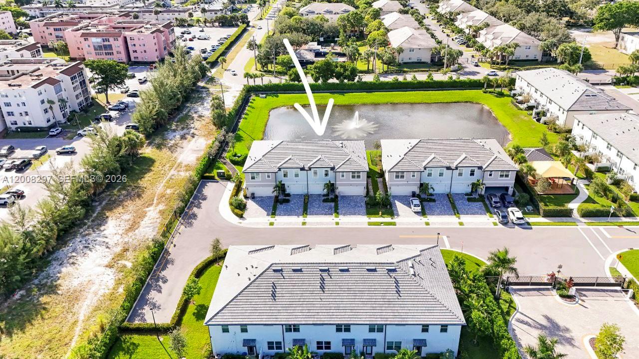 SOMERSET PLAZA - Residential