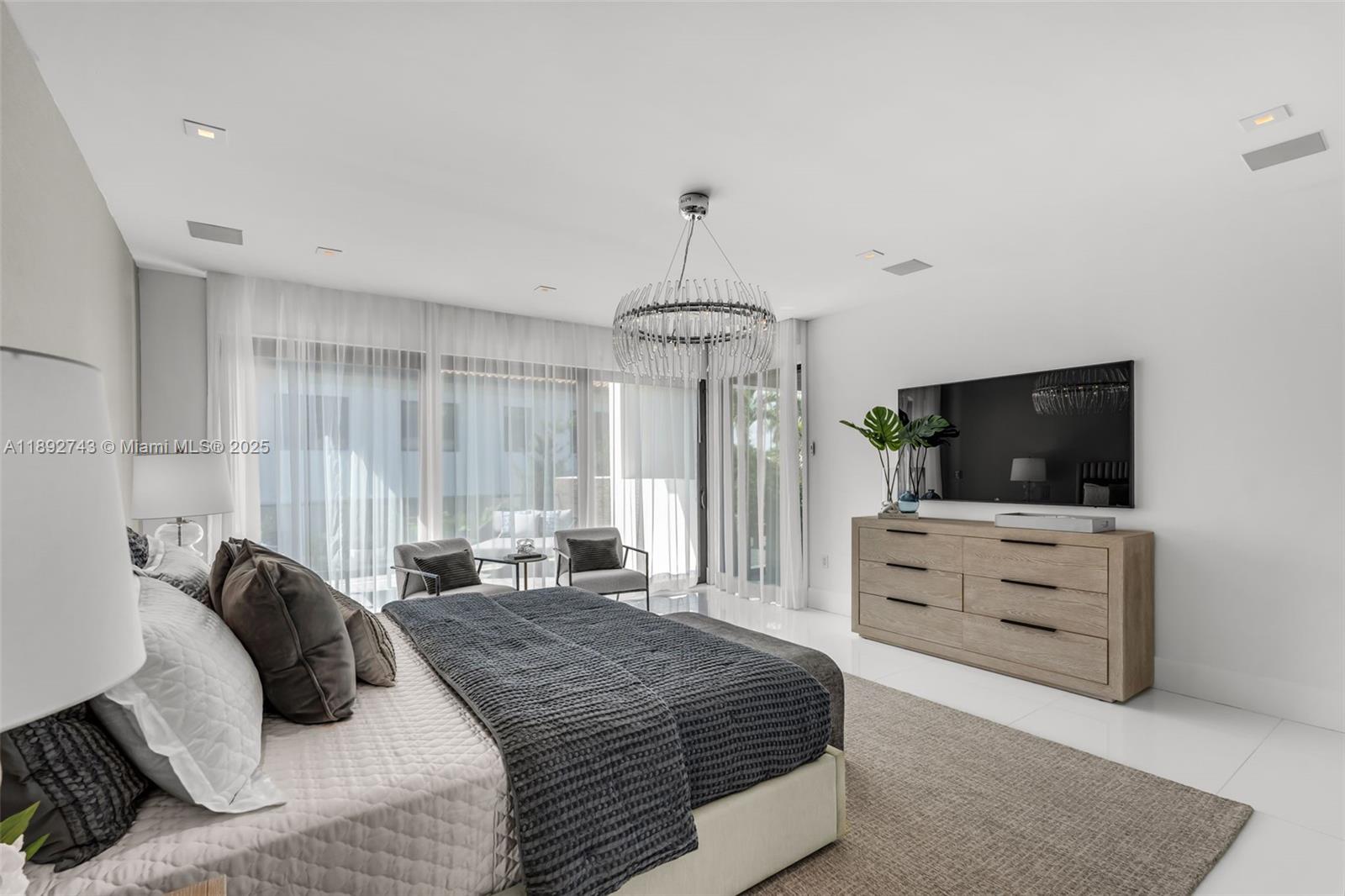 BAL HARBOUR RESIDENTIAL S - Residential Lease