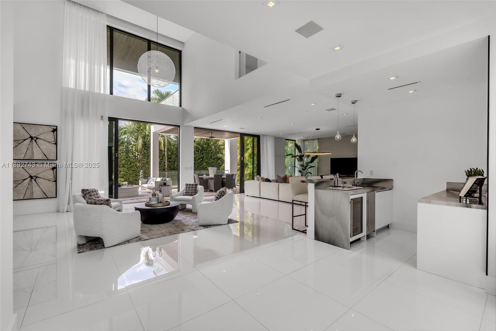 BAL HARBOUR RESIDENTIAL S - Residential Lease