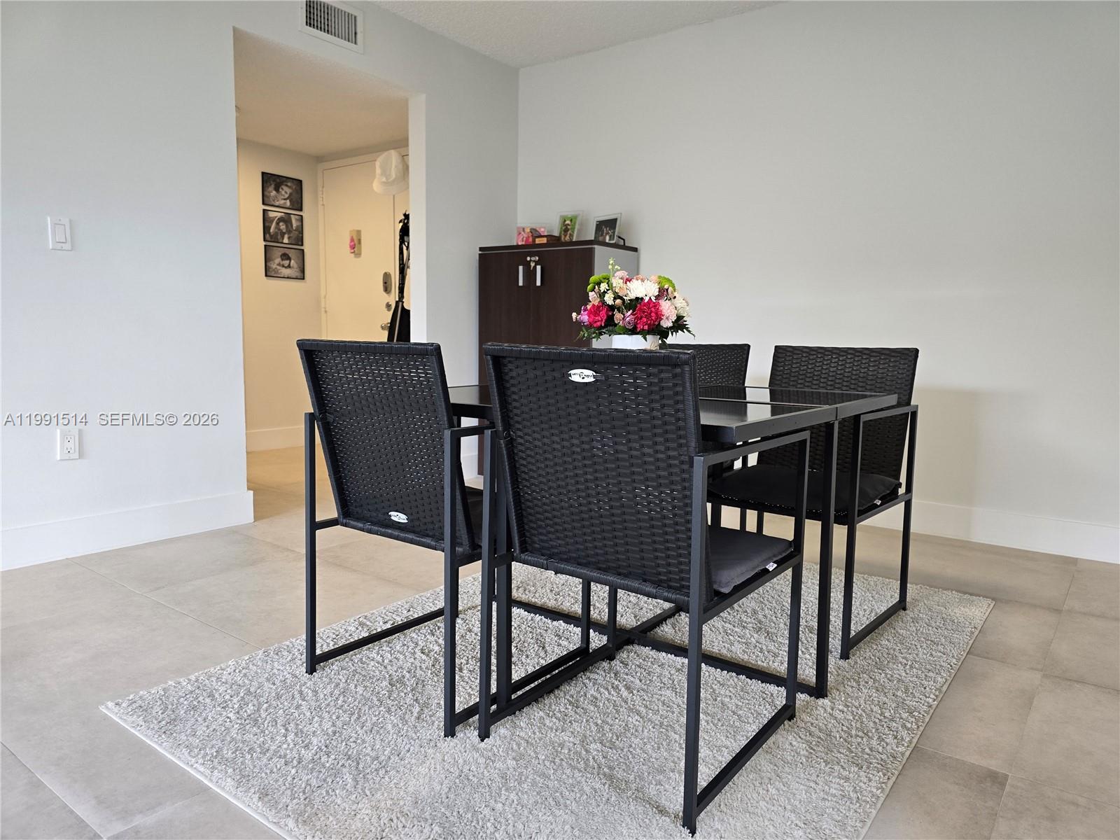 GREYNOLDS PARK CLUB CONDO - Residential