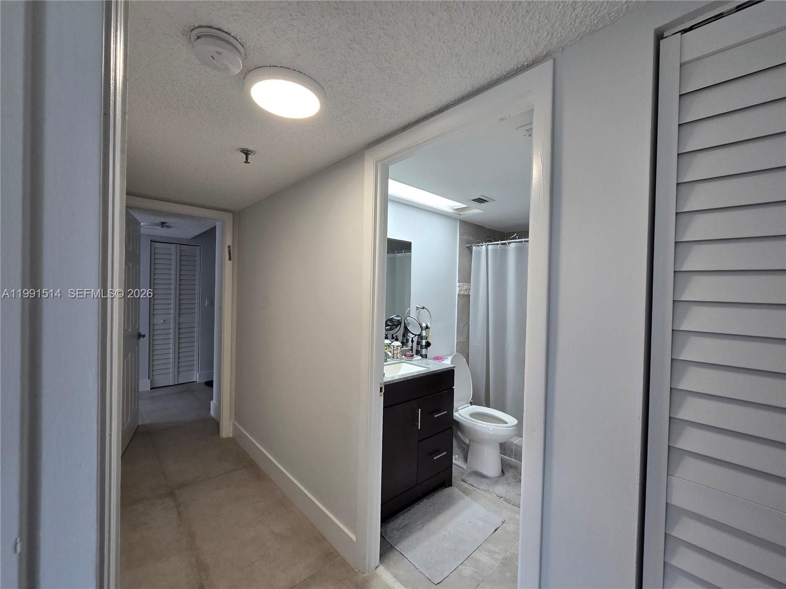 GREYNOLDS PARK CLUB CONDO - Residential