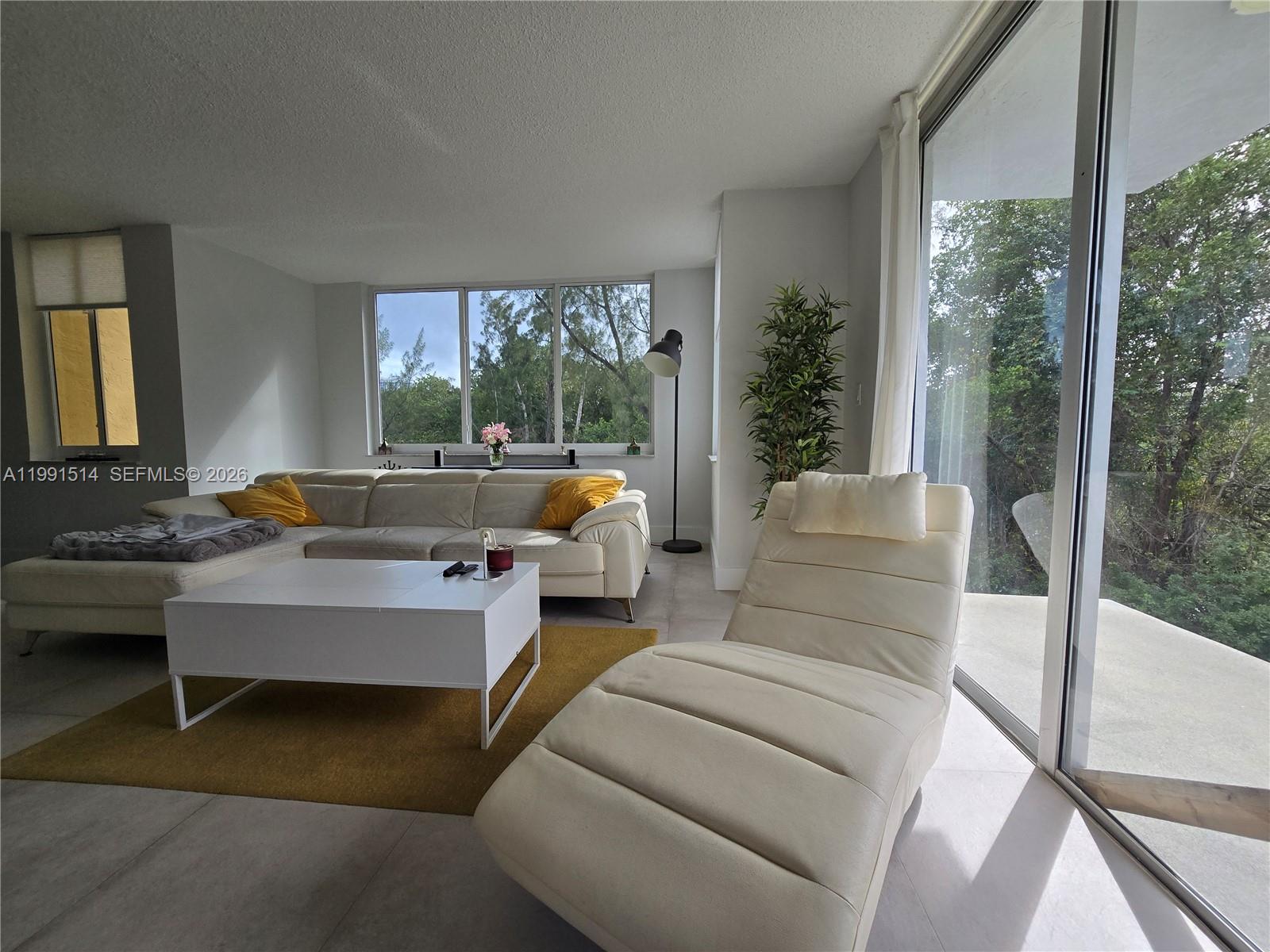 GREYNOLDS PARK CLUB CONDO - Residential