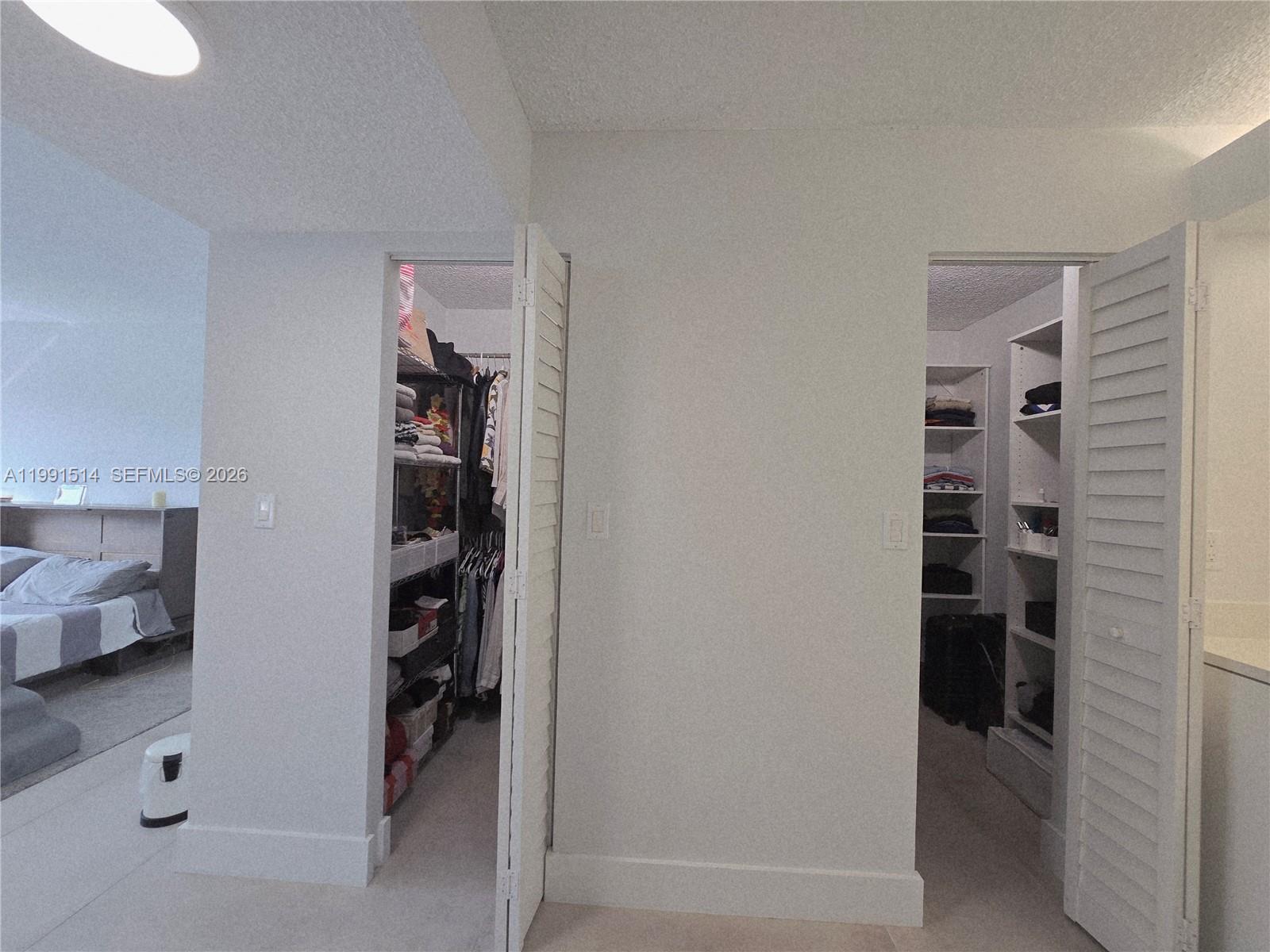 GREYNOLDS PARK CLUB CONDO - Residential