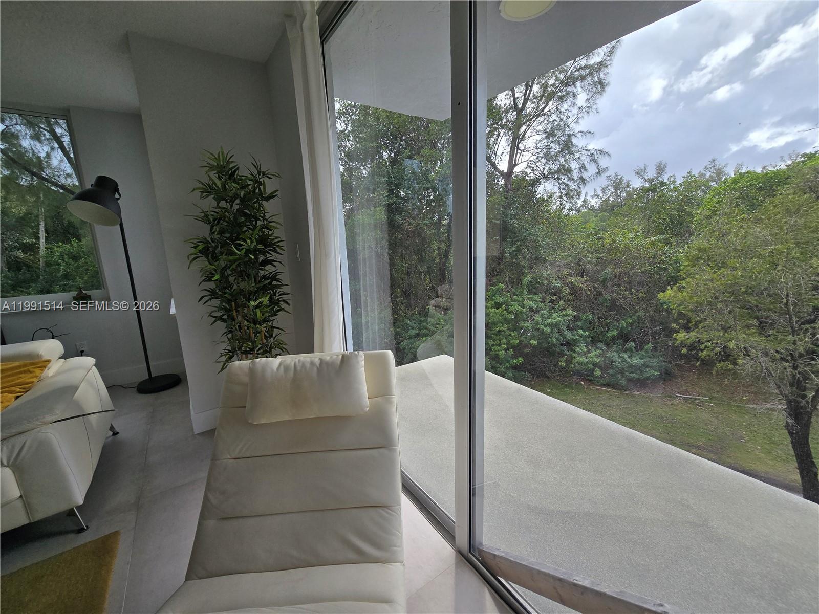 GREYNOLDS PARK CLUB CONDO - Residential