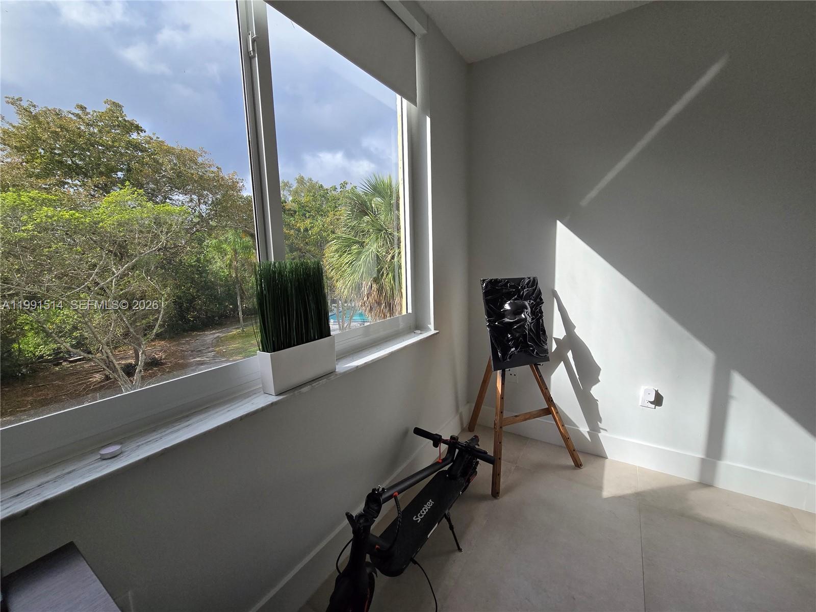 GREYNOLDS PARK CLUB CONDO - Residential