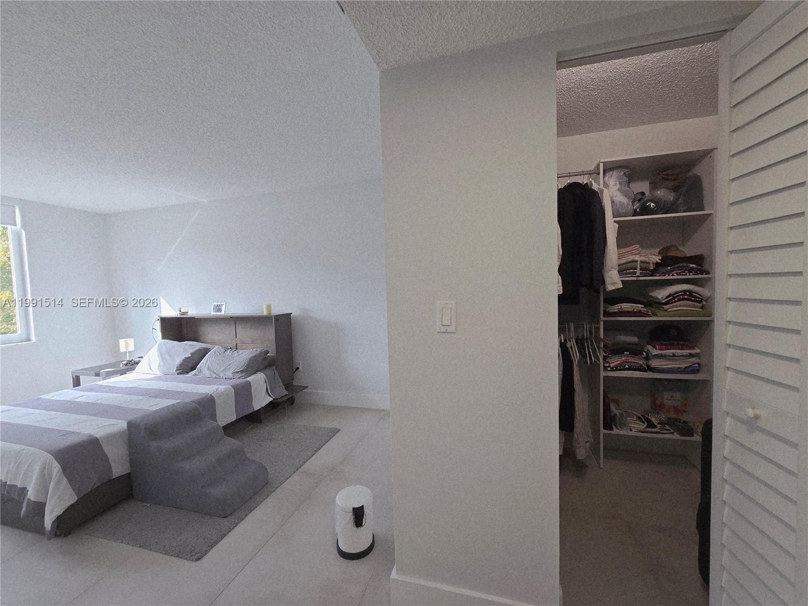 GREYNOLDS PARK CLUB CONDO - Residential