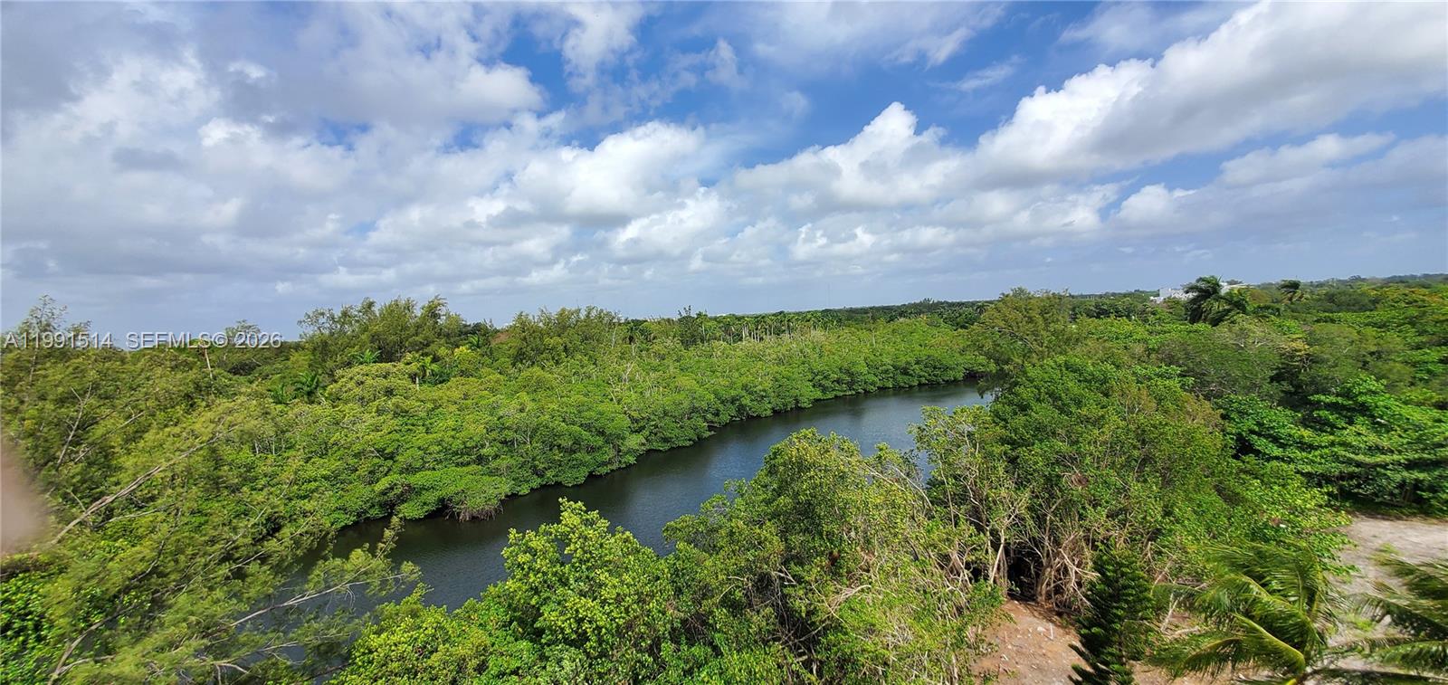 GREYNOLDS PARK CLUB CONDO - Residential