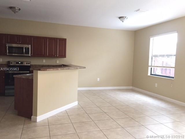 SILVER PALM EAST SEC THRE - Residential