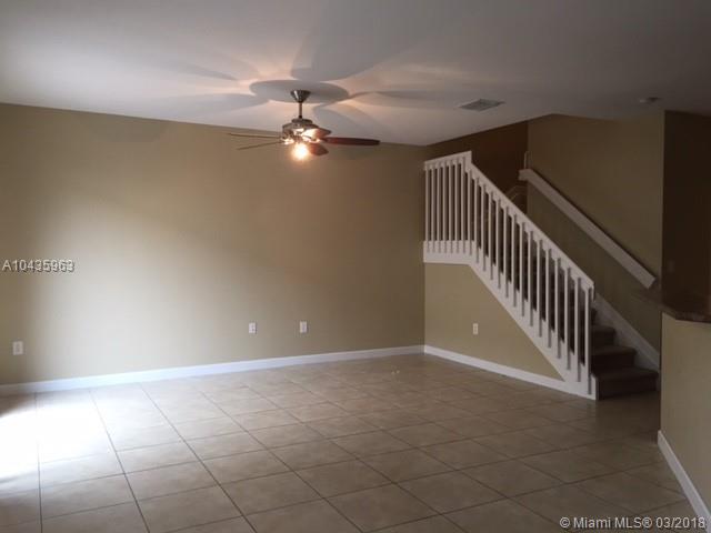 SILVER PALM EAST SEC THRE - Residential