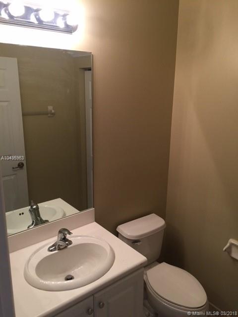 SILVER PALM EAST SEC THRE - Residential