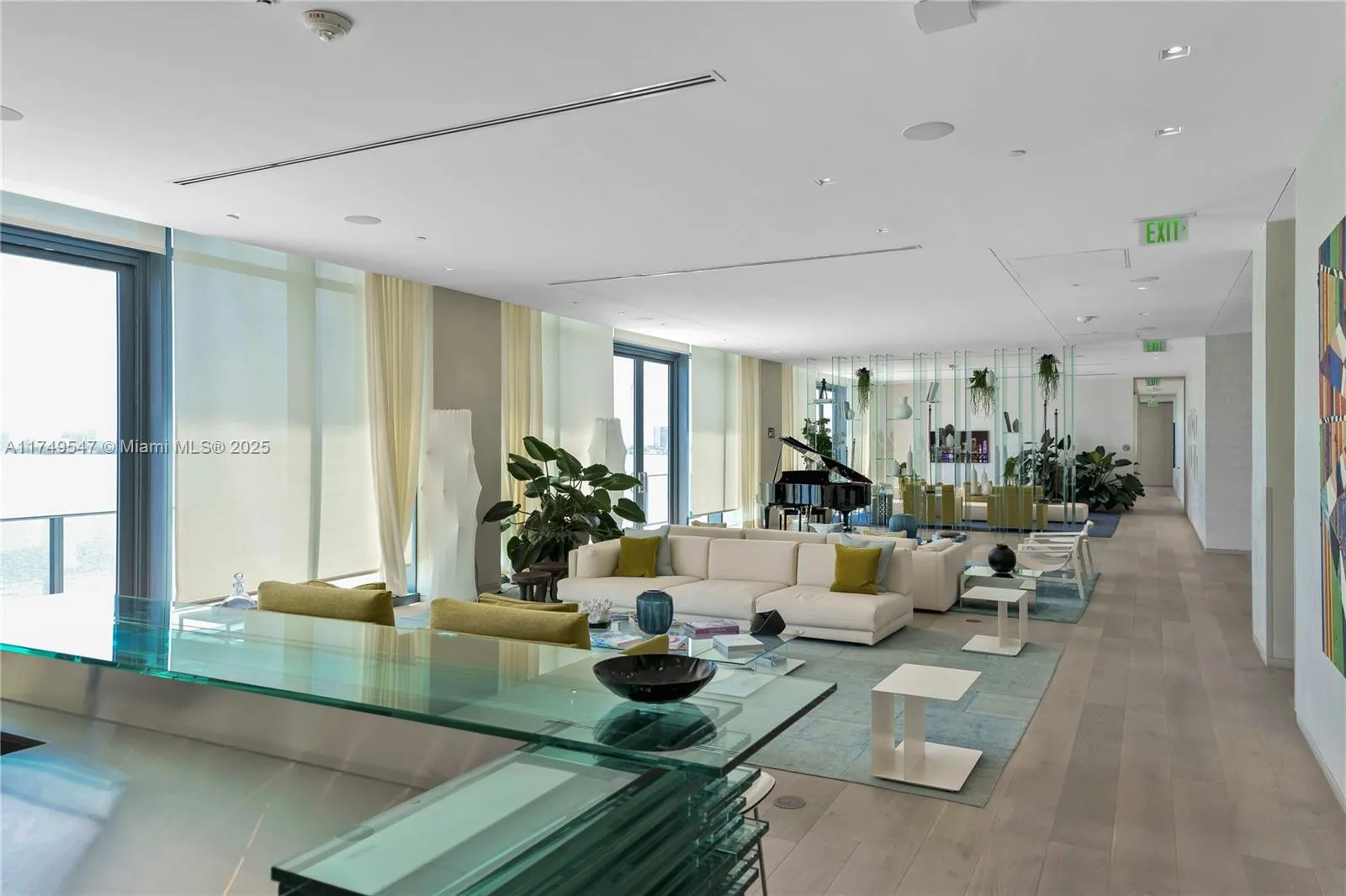 Miami, Florida 33137, United States, 1 Bedroom Bedrooms, ,2 BathroomsBathrooms,Residential,Active,607