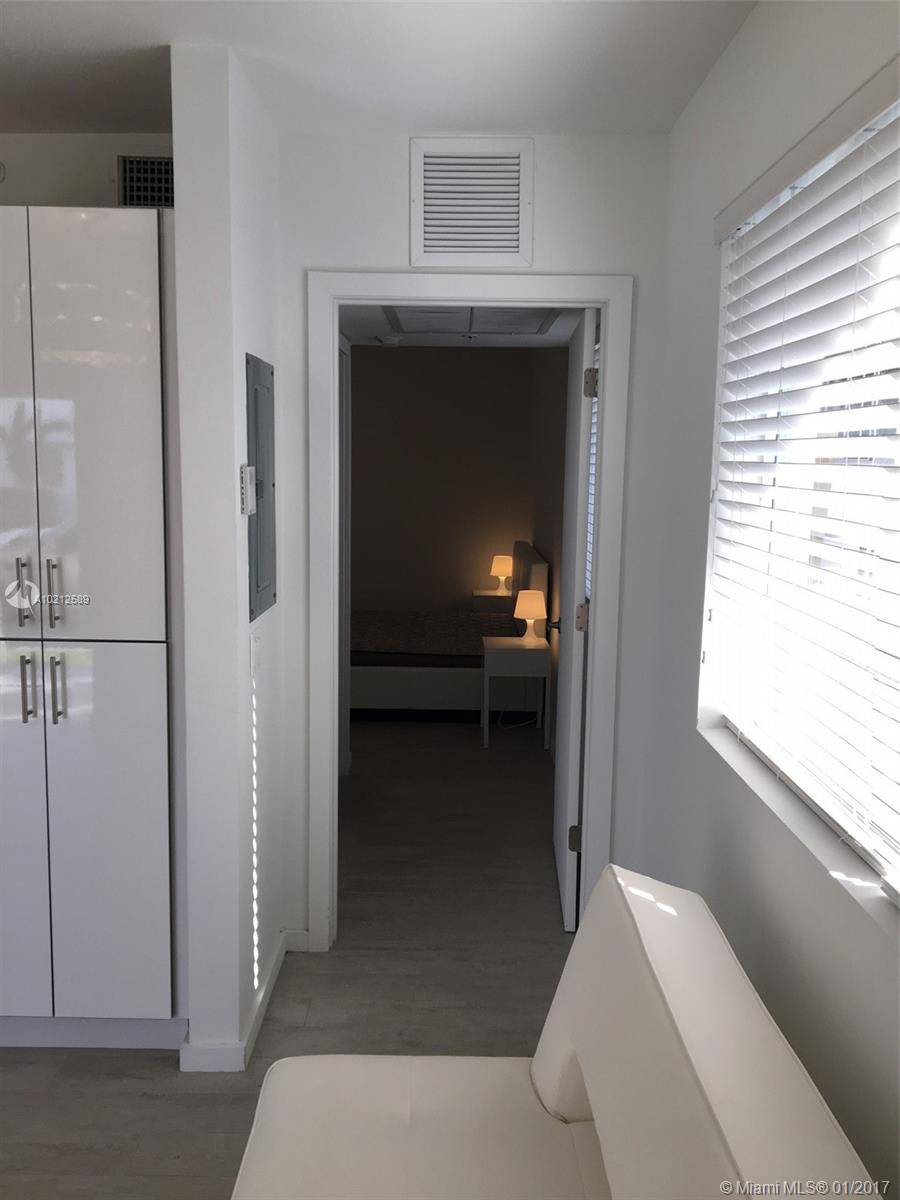 ERIKA SOBE - Residential Lease