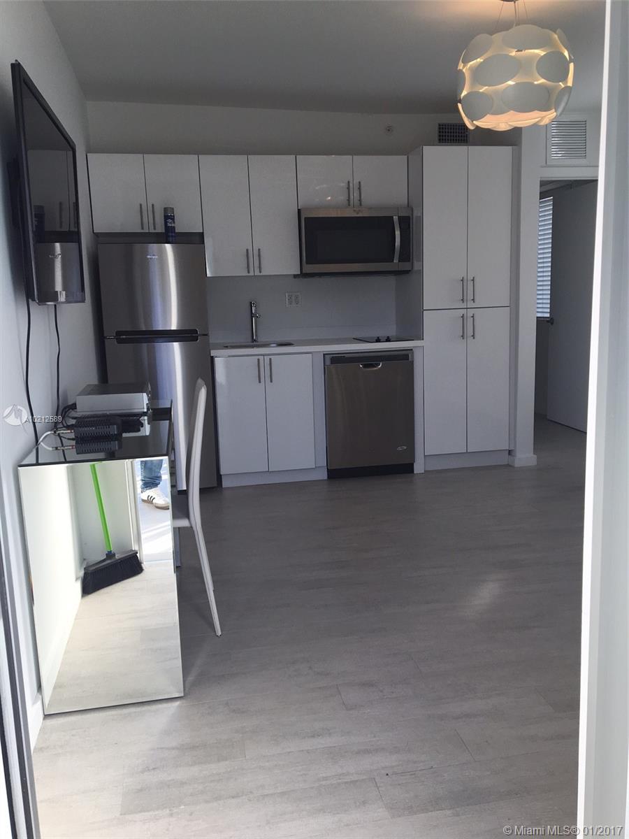 ERIKA SOBE - Residential Lease