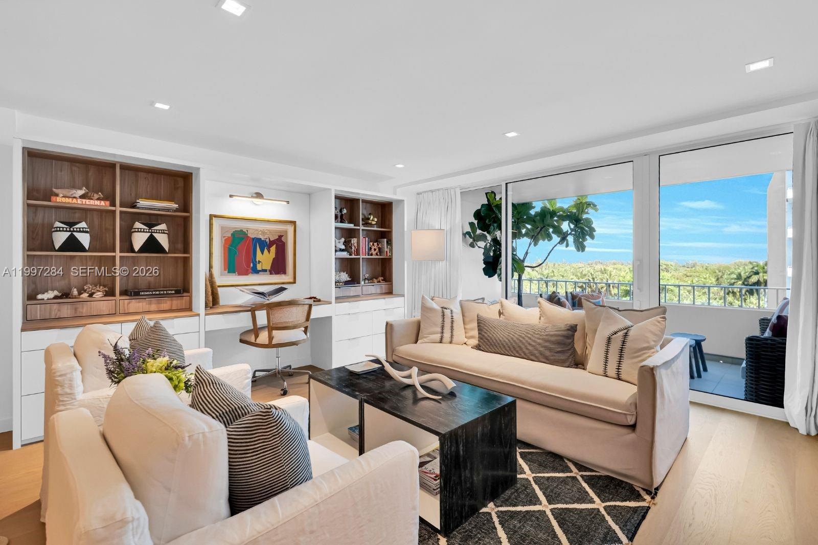 199 Ocean Lane Dr 602