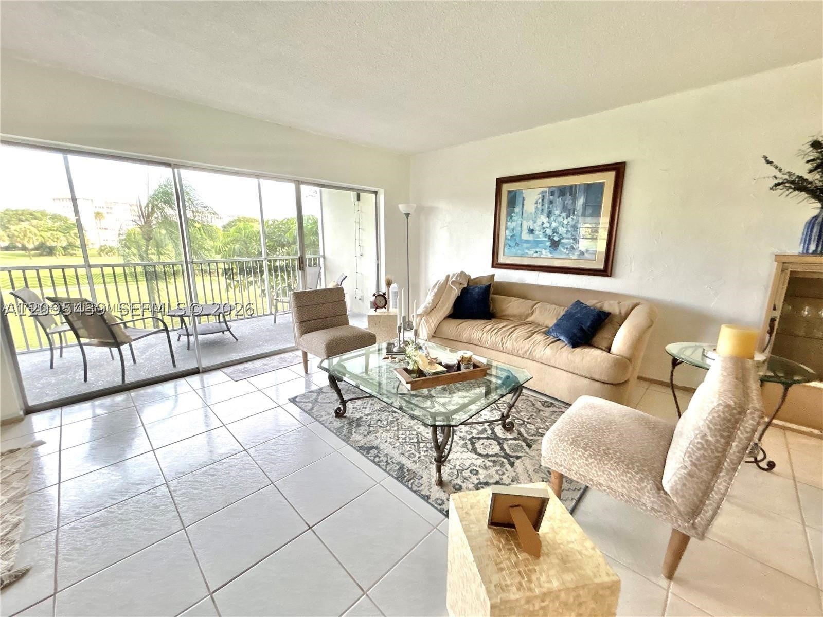 2900 N Palm Aire Dr