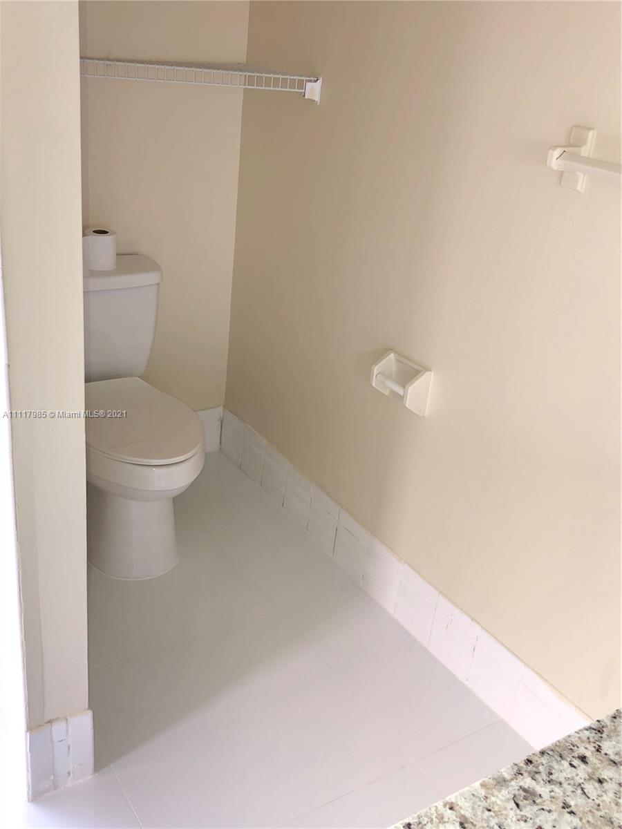 BANYAN ESTATES - Residential