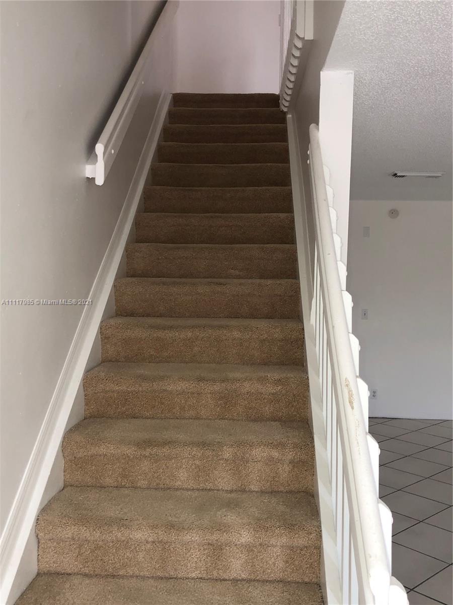 BANYAN ESTATES - Residential