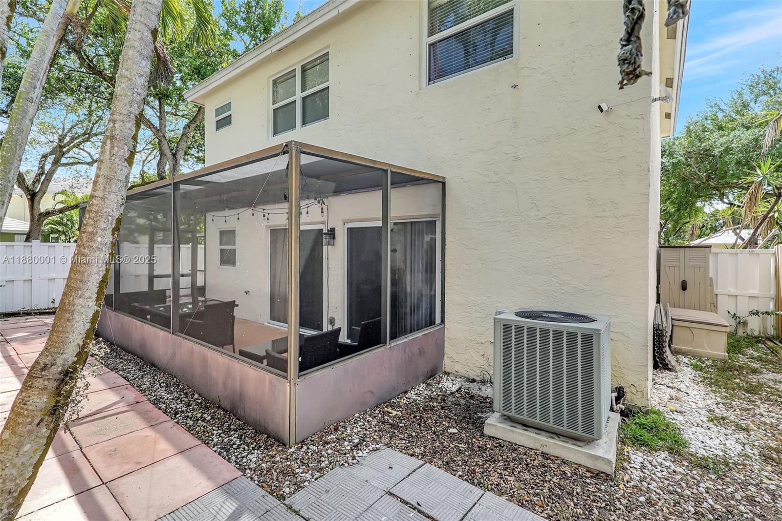 JACARANDA PARCEL 608 - Residential