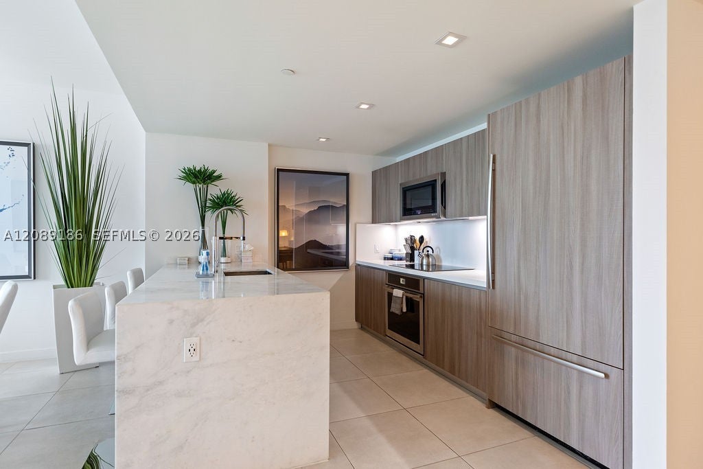 401 N Birch Rd 610, Fort Lauderdale FL 33304