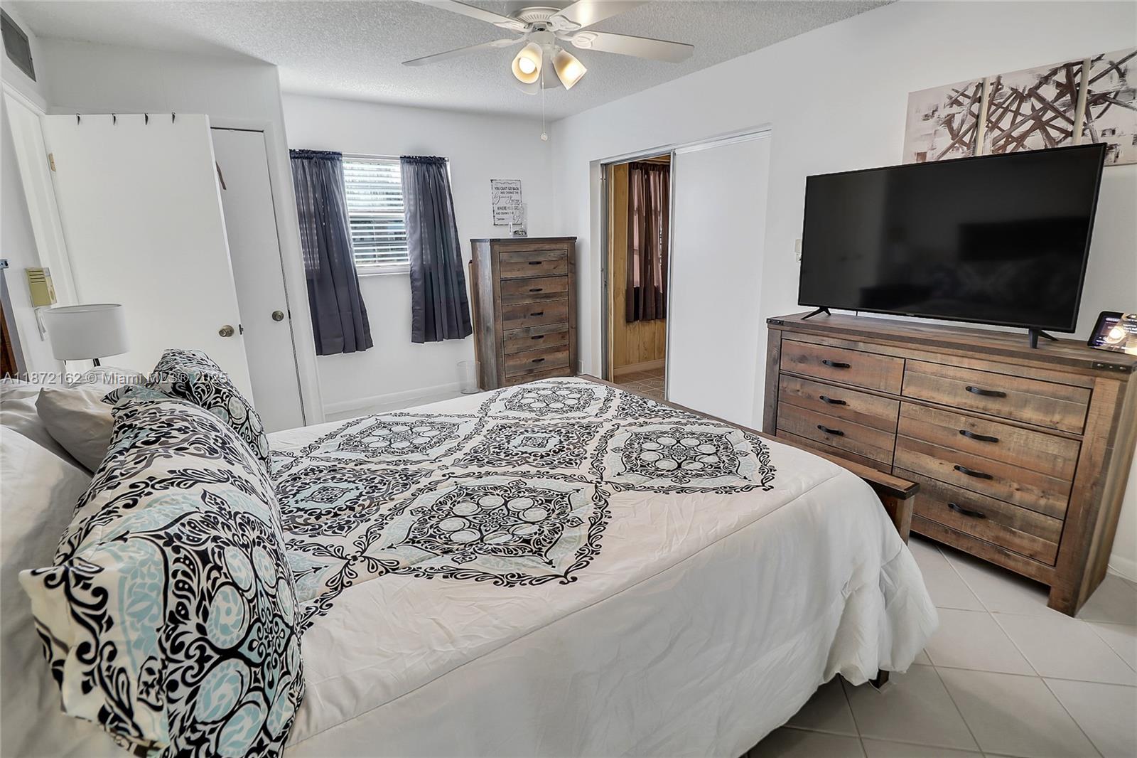 KINGS POINT NORMANDY COND - Residential