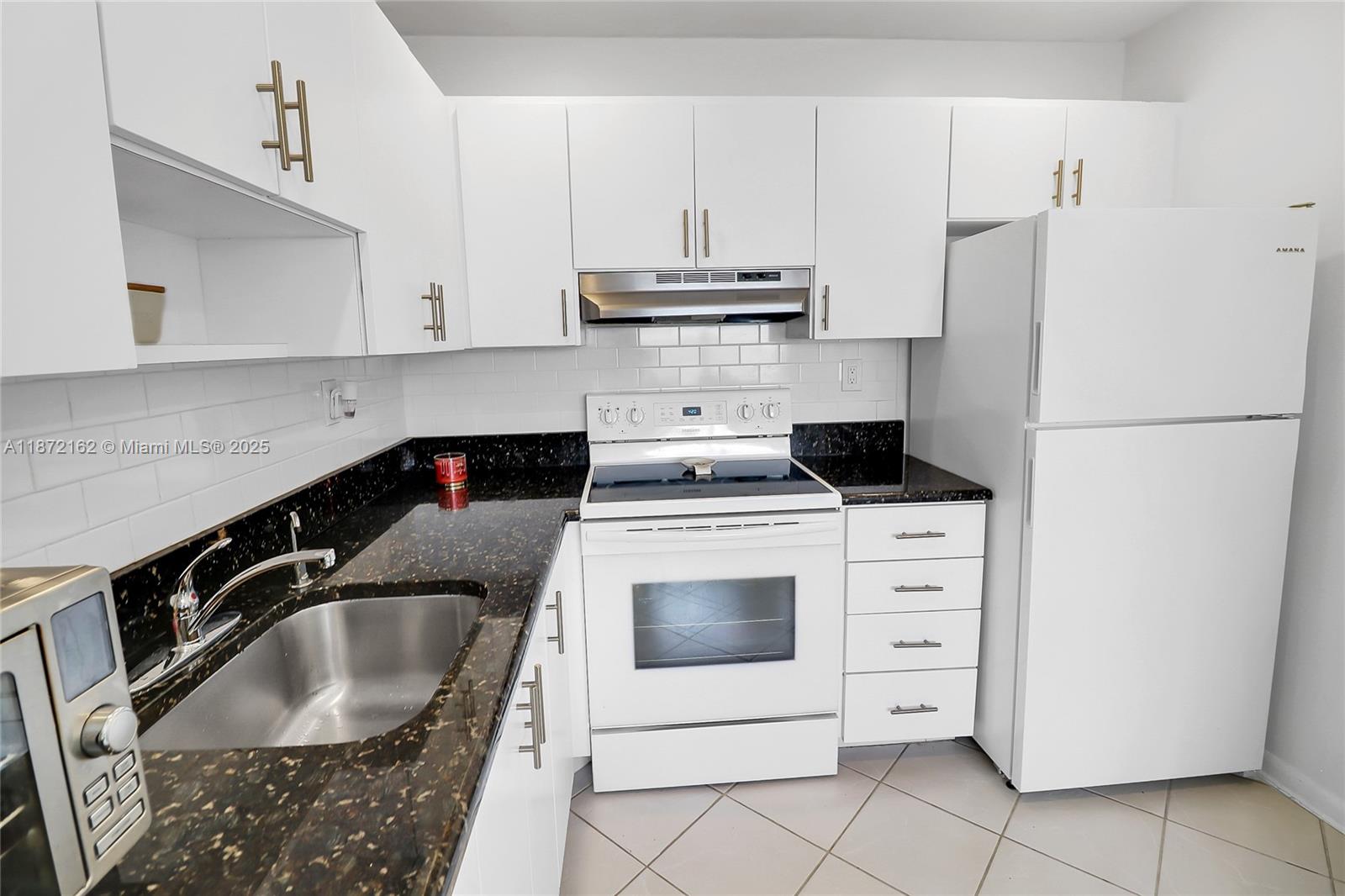 KINGS POINT NORMANDY COND - Residential