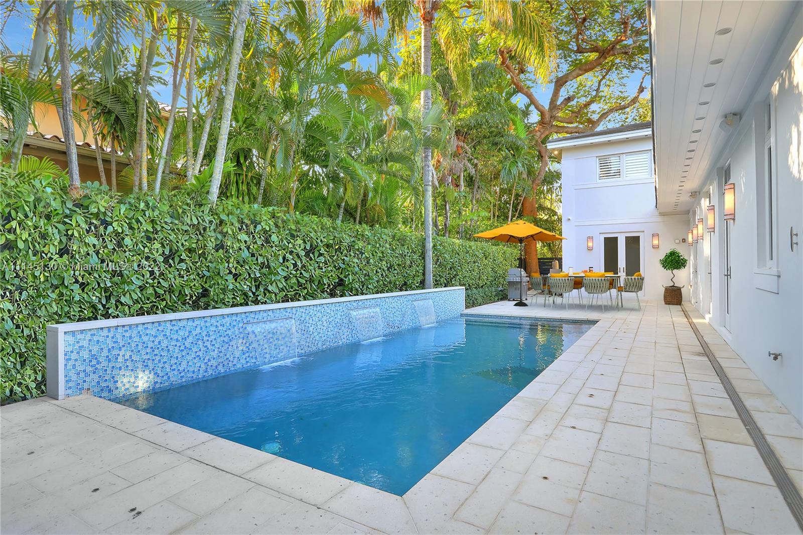 ROCK REEF 1ST ADDN - Residential