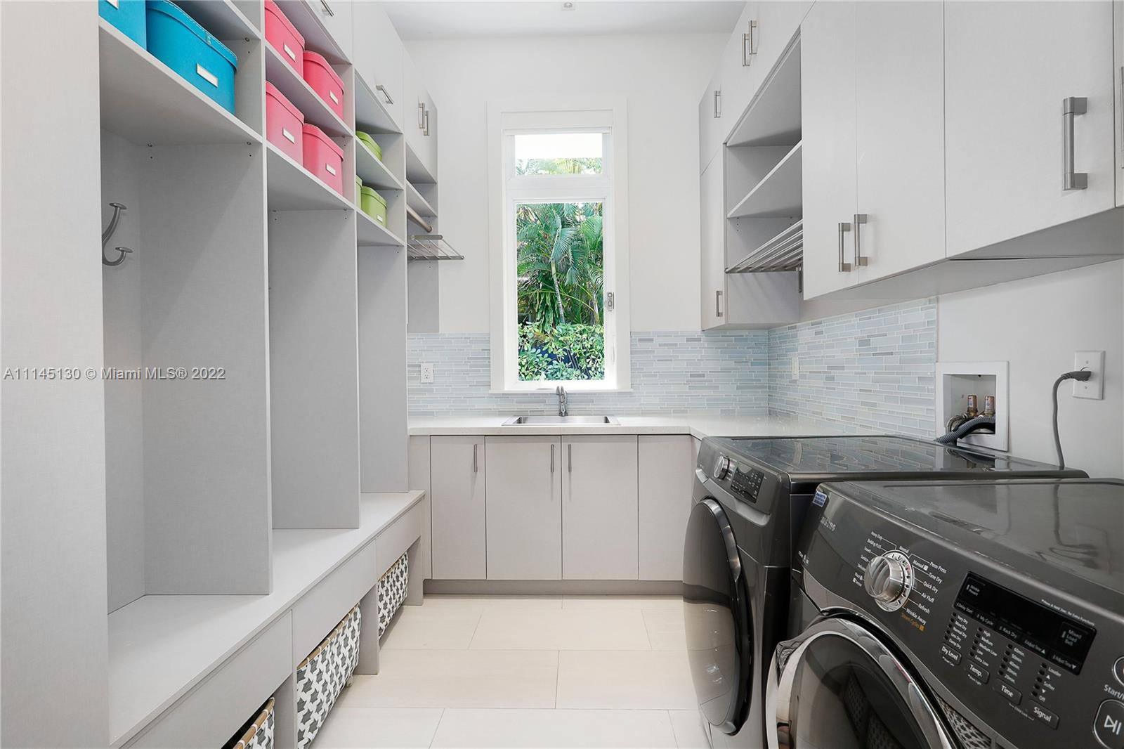 ROCK REEF 1ST ADDN - Residential