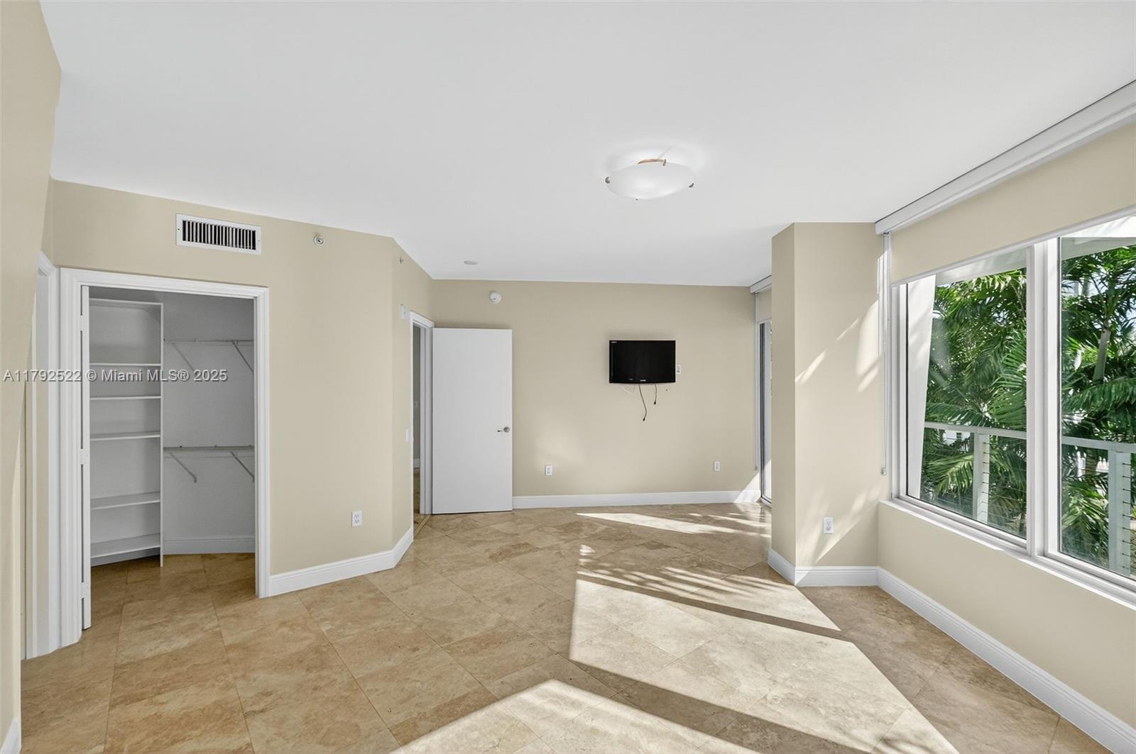 63 NOBE CONDO - Residential