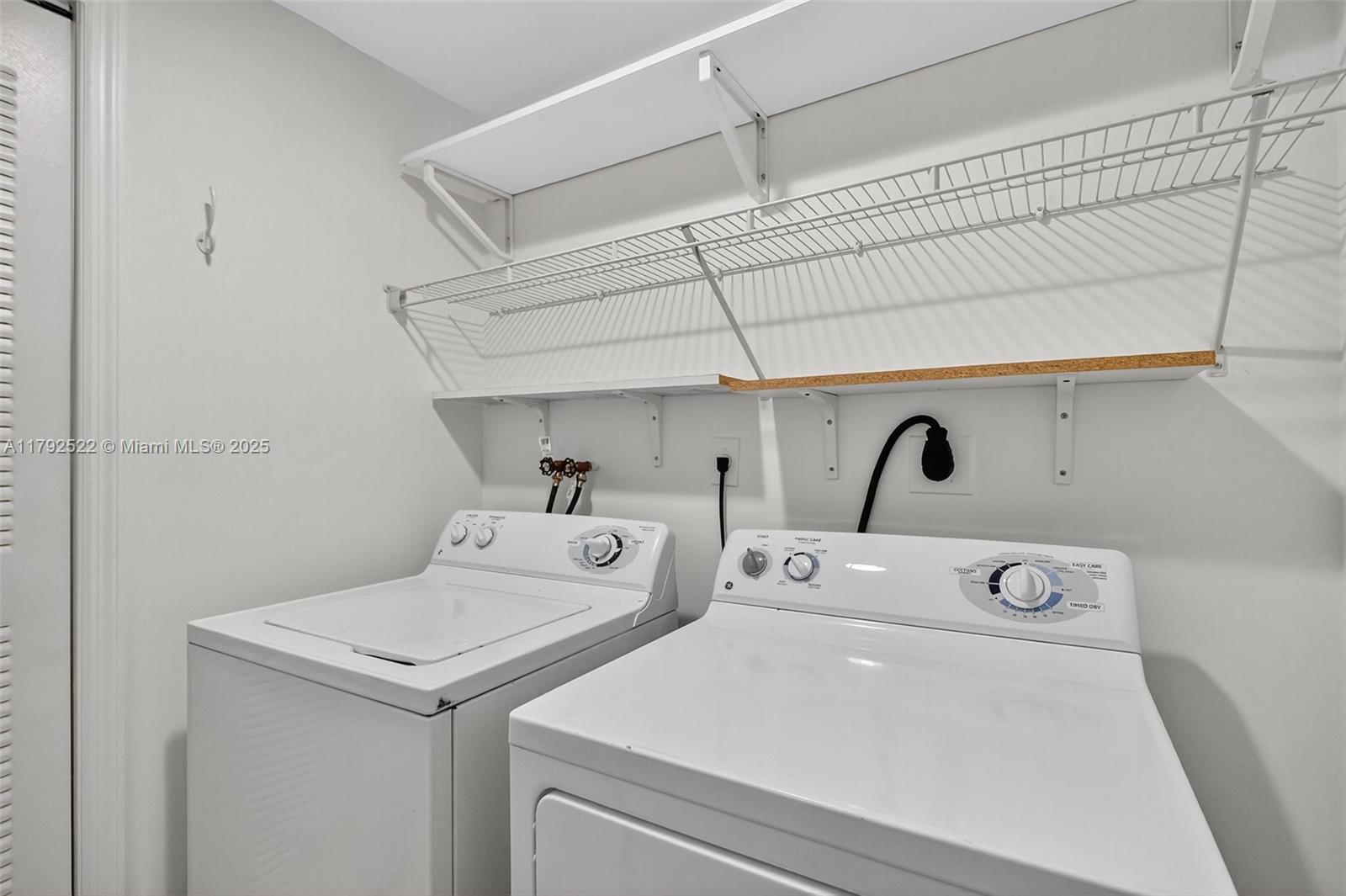 63 NOBE CONDO - Residential