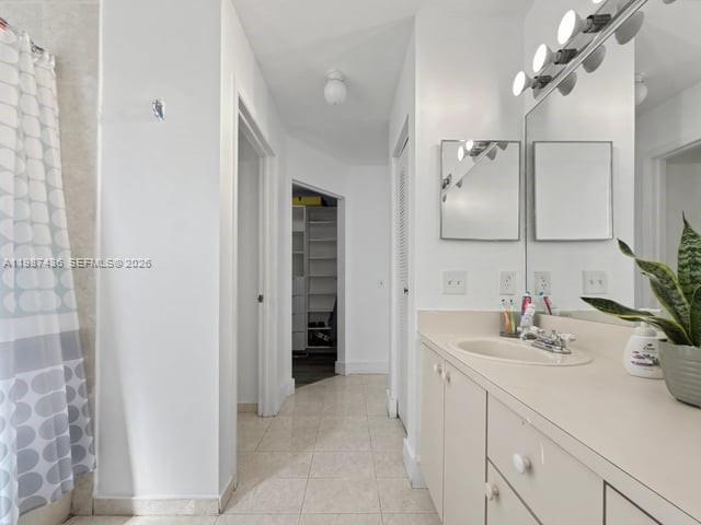 BRISTOL POINTE - Residential