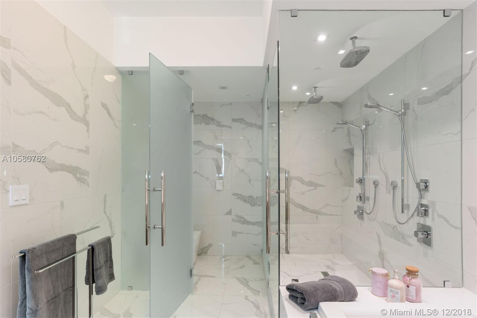 PRIVE CONDO - Residential Lease