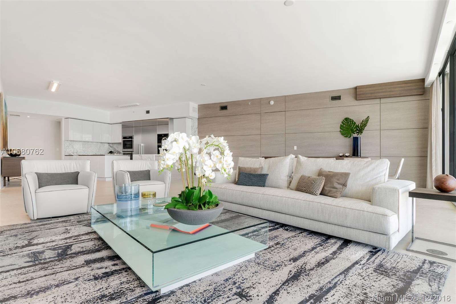 PRIVE CONDO - Residential Lease